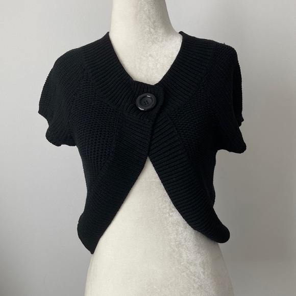 Kenneth Cole Reaction Sweaters - Kenneth Cole Reaction Black Sweater Bolero